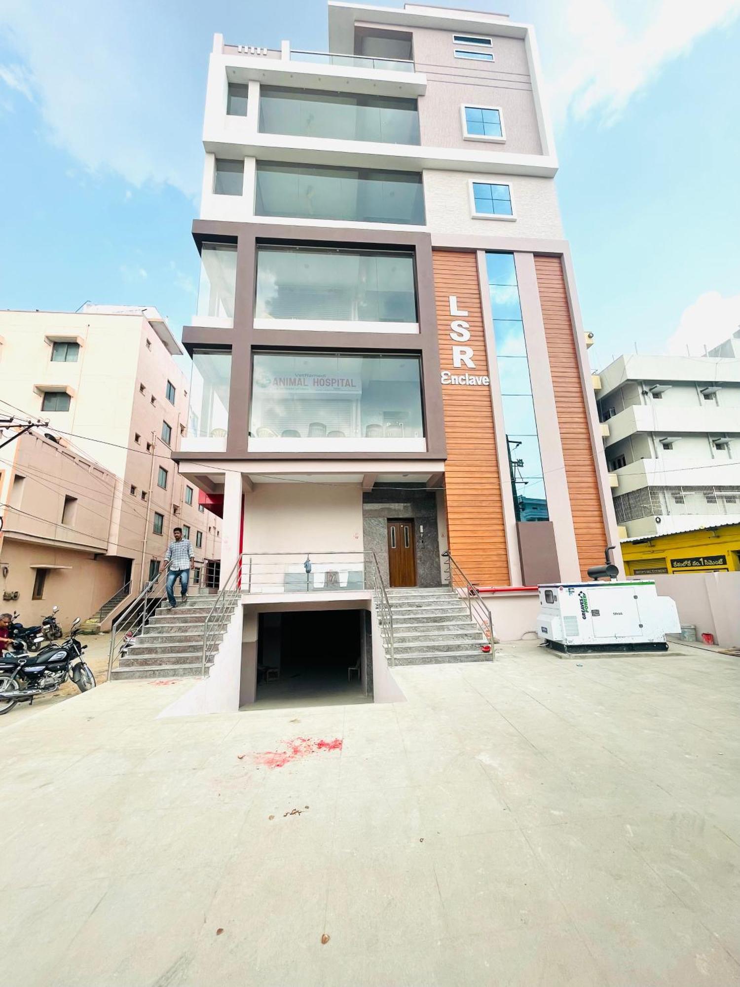 Pearl Stays, Tirupati - Very Convenient For The People Coming From Bangalore And Chennai - You Can Skip City Traffic While Reaching Any Temple In Tirupati - Covered Parking - 24Hrs Front Desk And Hot Water - Free Wifi - Flexible Checkin-In Check-Out Exterior foto